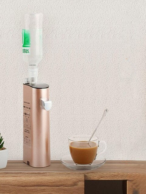 Smallest Pocket Portable Water Dispenser 3 Seconds Hot Water Dryer Office Travel Used Mini Desk Hot Water Dispenser for Baby